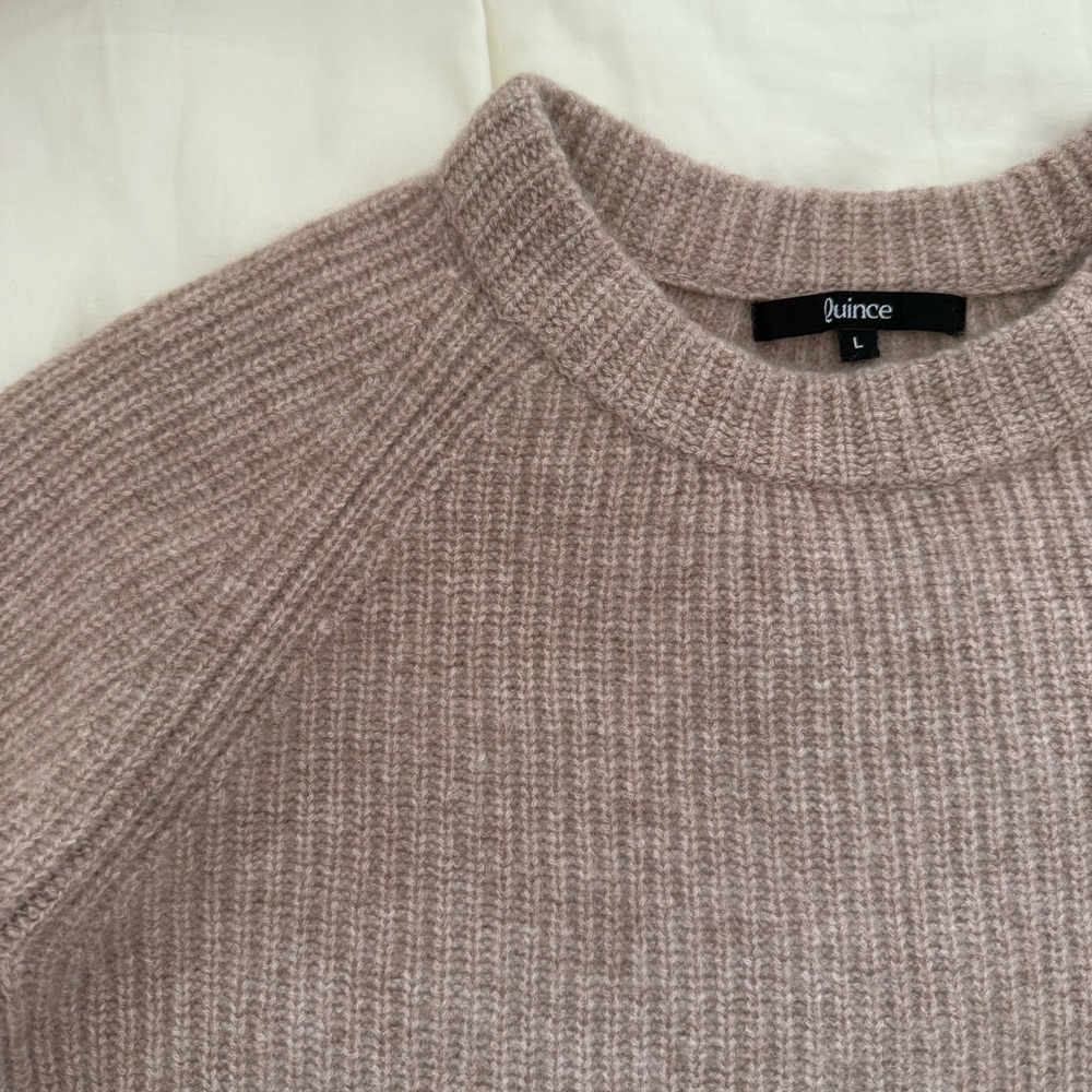 Quince Mongolian Cashmere Fisherman Crewneck Sweater, Oatmeal, size L - Picture 7 of 9